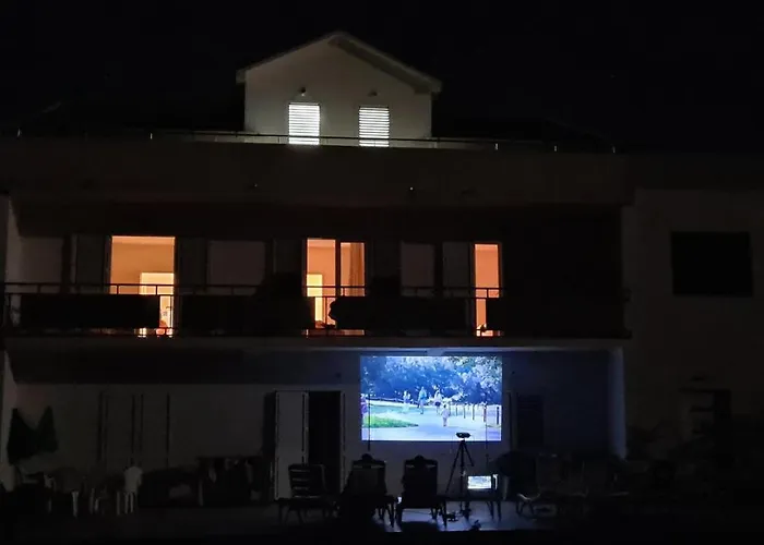 アパート Simurina